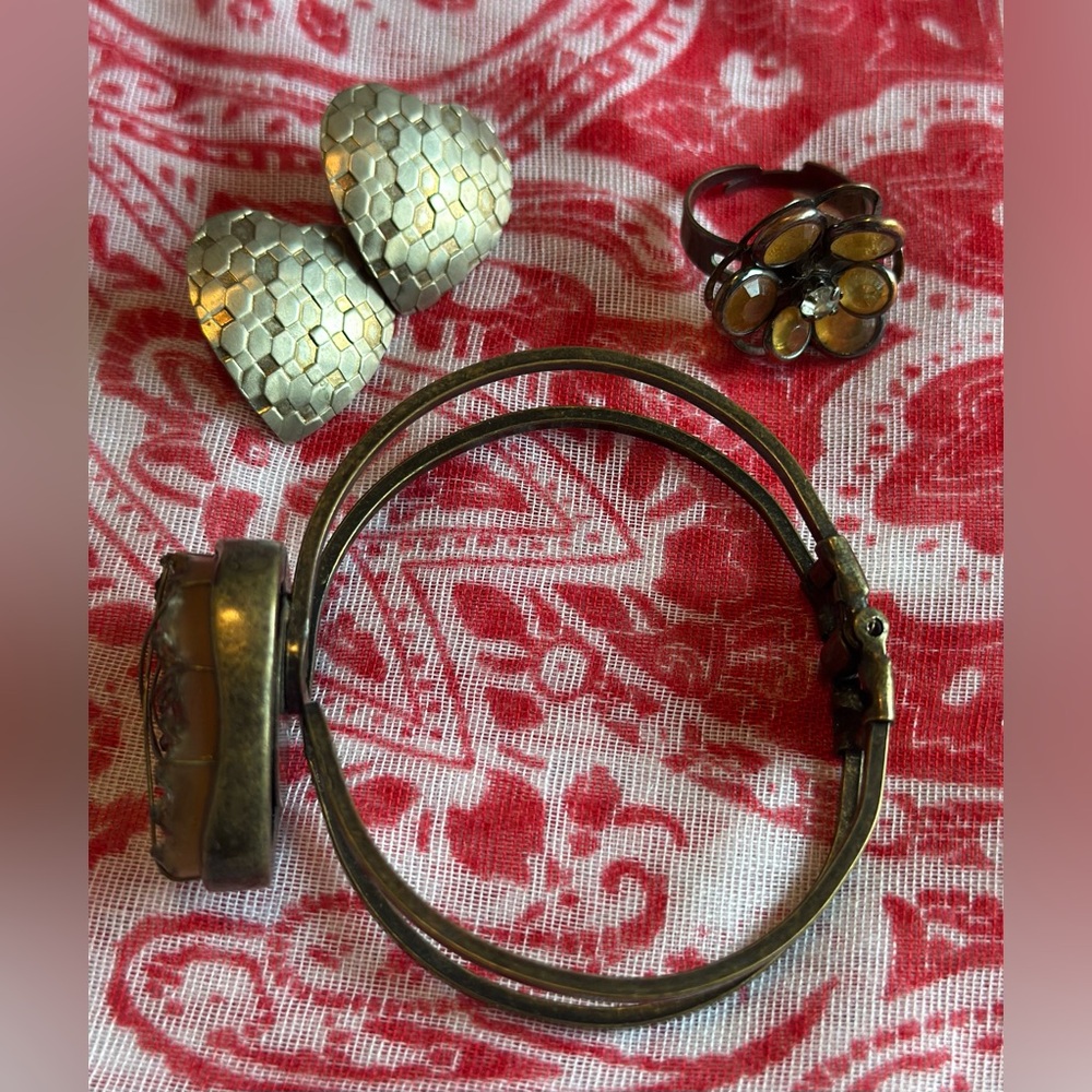Jewelry Set - Picture 5 of 9